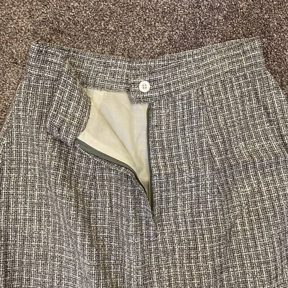 Tina Hagen Women's Vintage Mini Skirt Size S Gray Back Closure Made in USA EUC